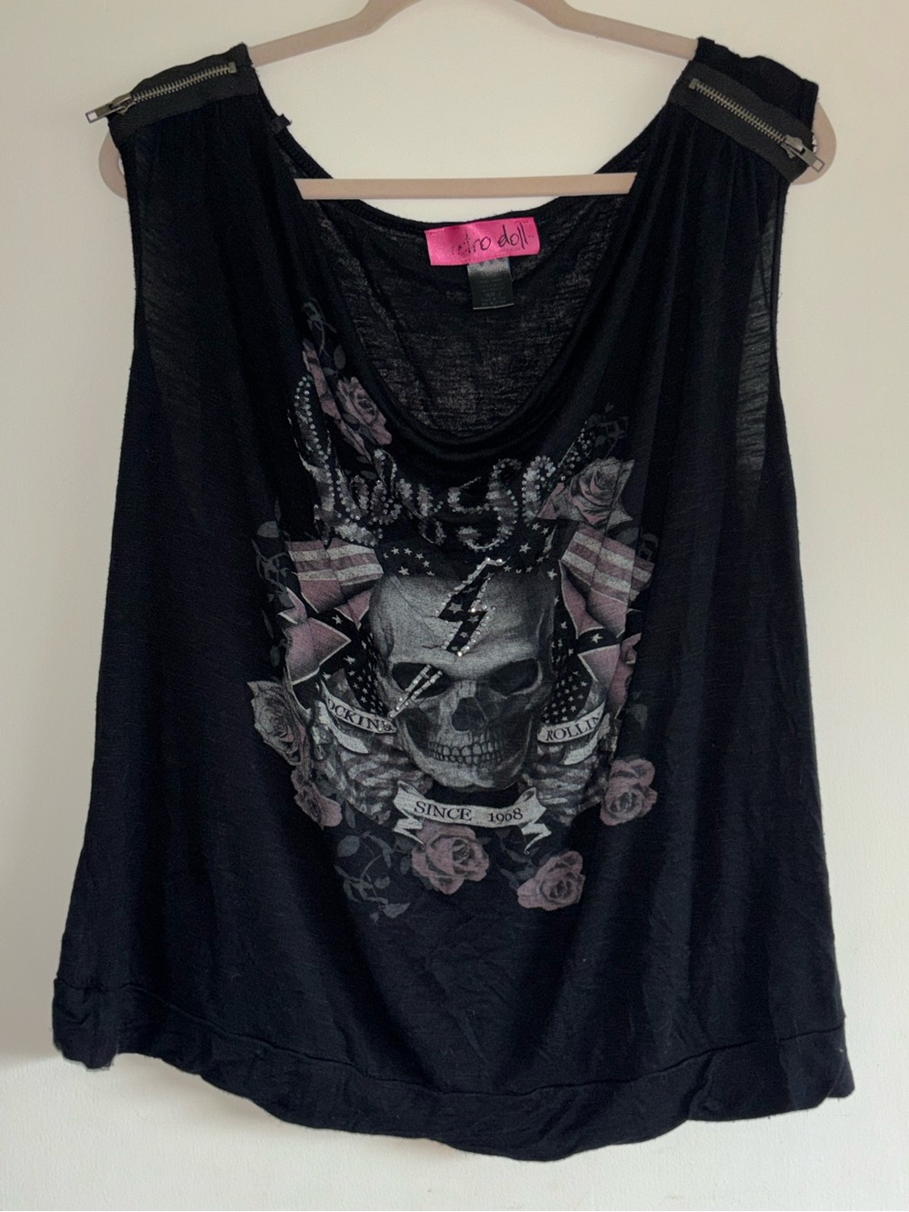 Retro Doll womens Black Skull & Rose Graphic Tank Top